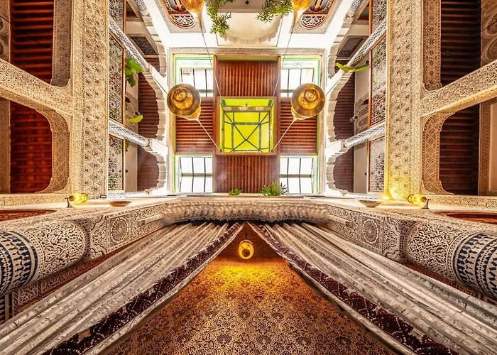 Riad Fes Nass Zmane